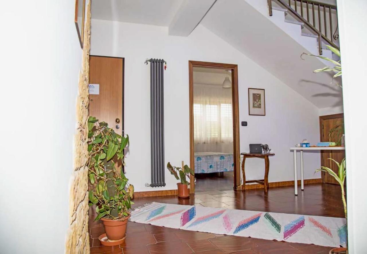 La Casa Del Lago Pergusa Lake Home Экстерьер фото